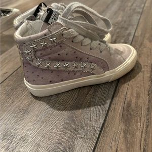 Vintage Havana- Girls High Top Sneaker Toddler Size 9